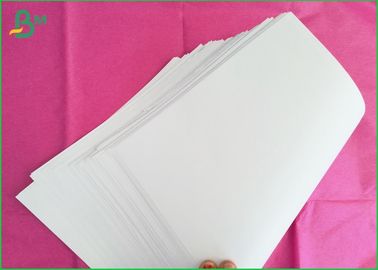Lightweight Uncoated Woodfree Paper High Bulk And Smoothness For Office /  Paper Documents