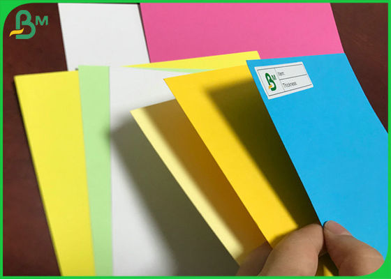 Large Format Colored Origami Cardboard 180gsm Yellow / Blue Manila Paper  Sheets